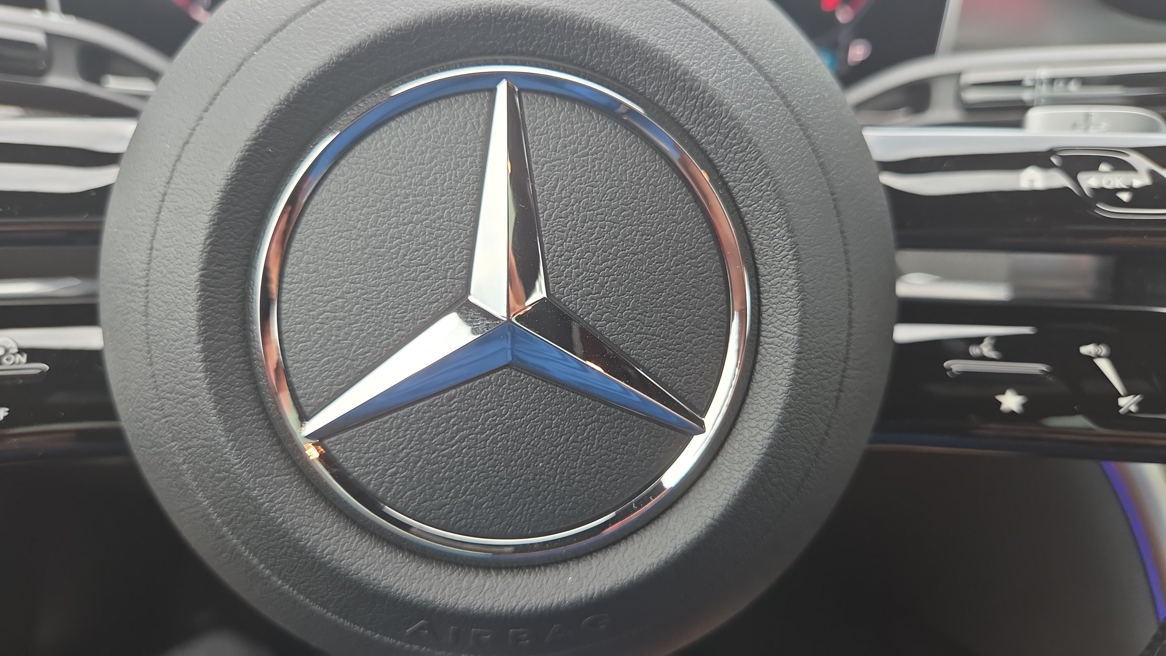 New 2026 Mercedes-Benz CLE 300 4MATIC Coupe image 35