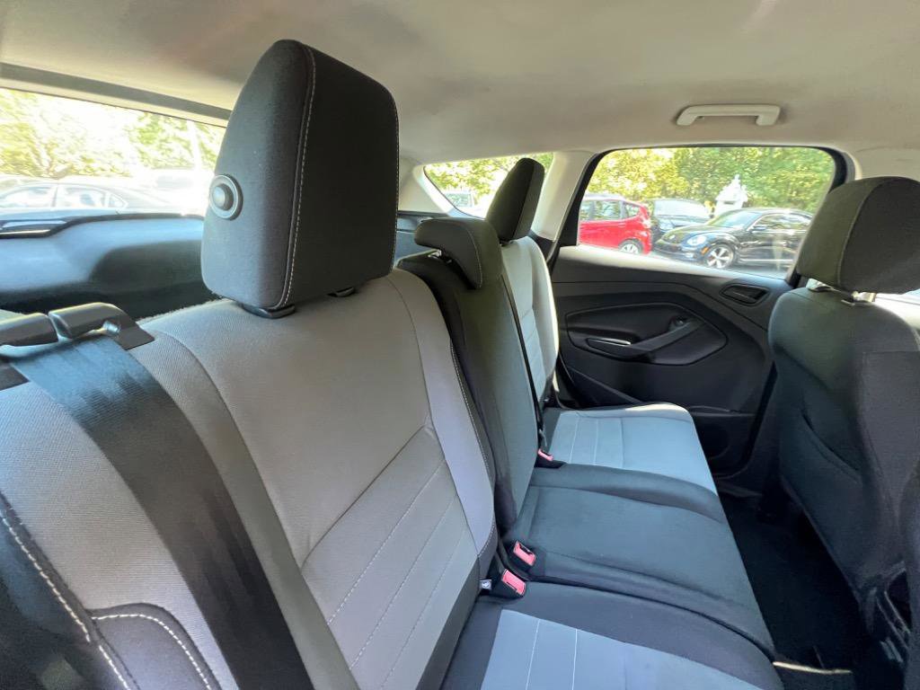 Used 2017 Ford Escape S image 12