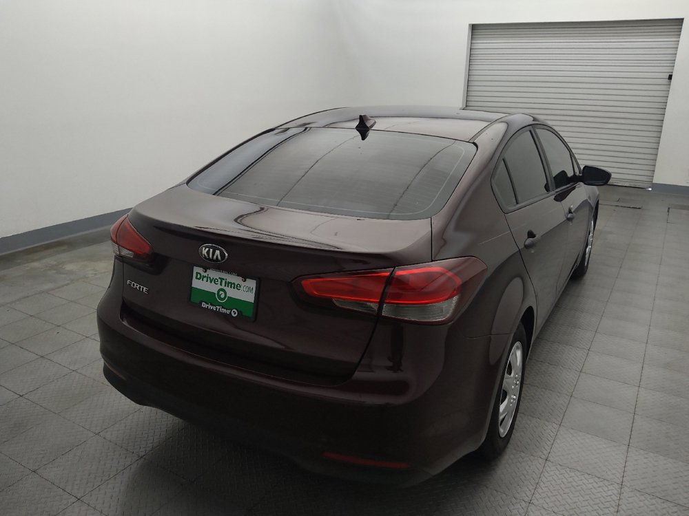 Used 2017 Kia Forte LX FWD image 7