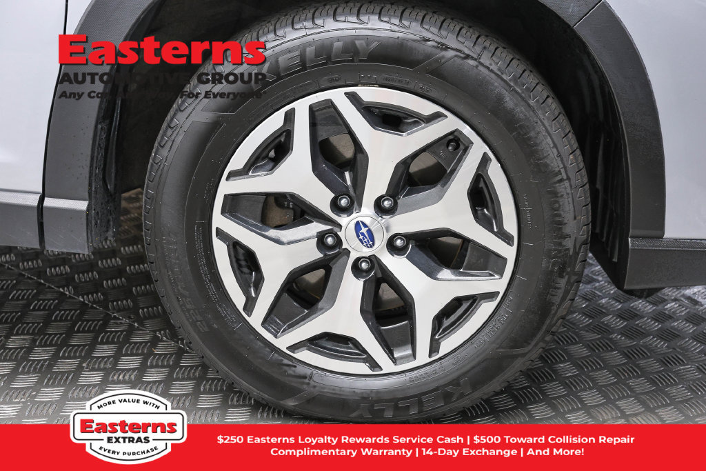 Used 2022 Subaru Forester Premium AWD/4WD image 35