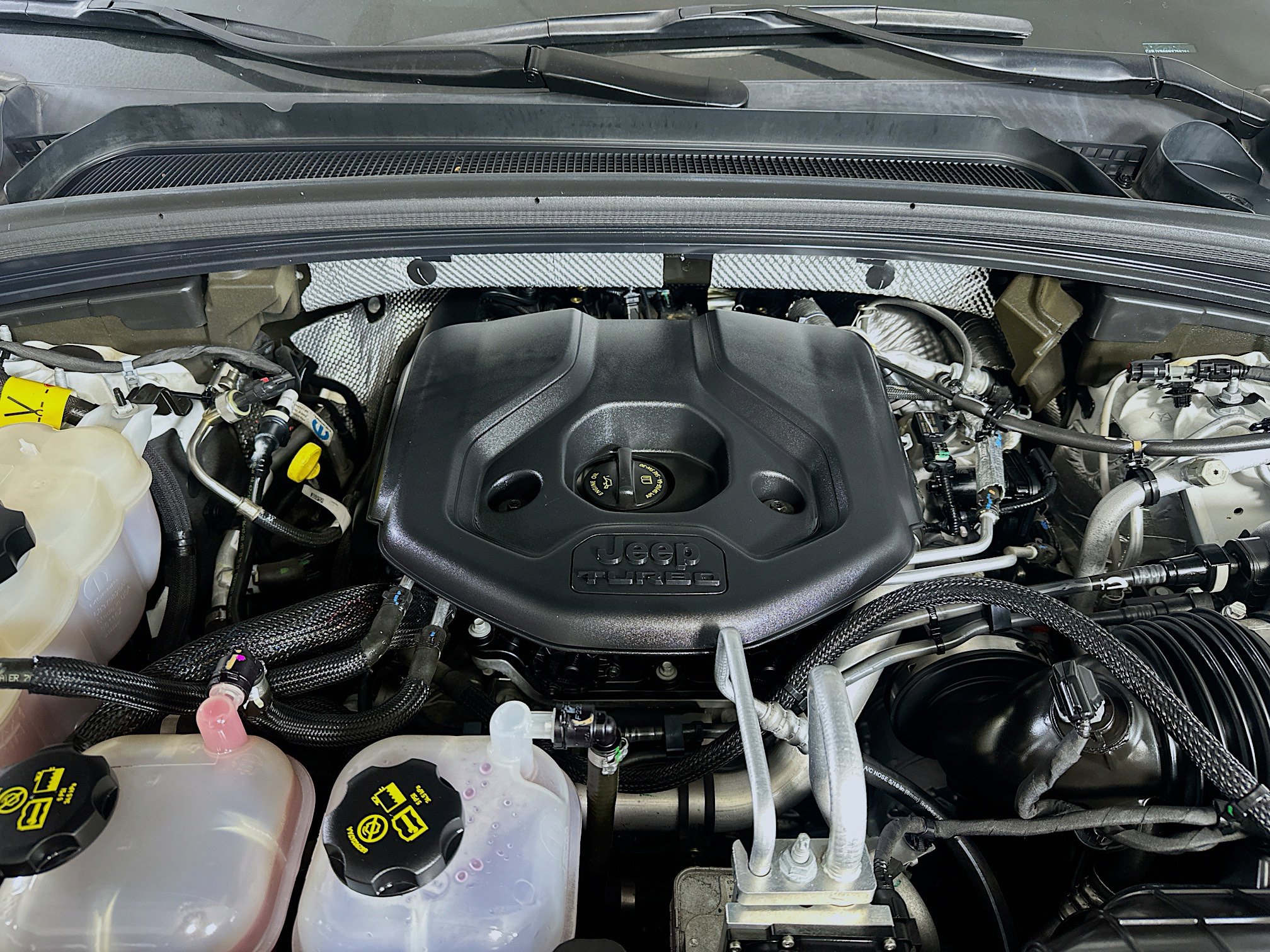 Used 2022 Jeep Grand Cherokee Limited 4xe image 36