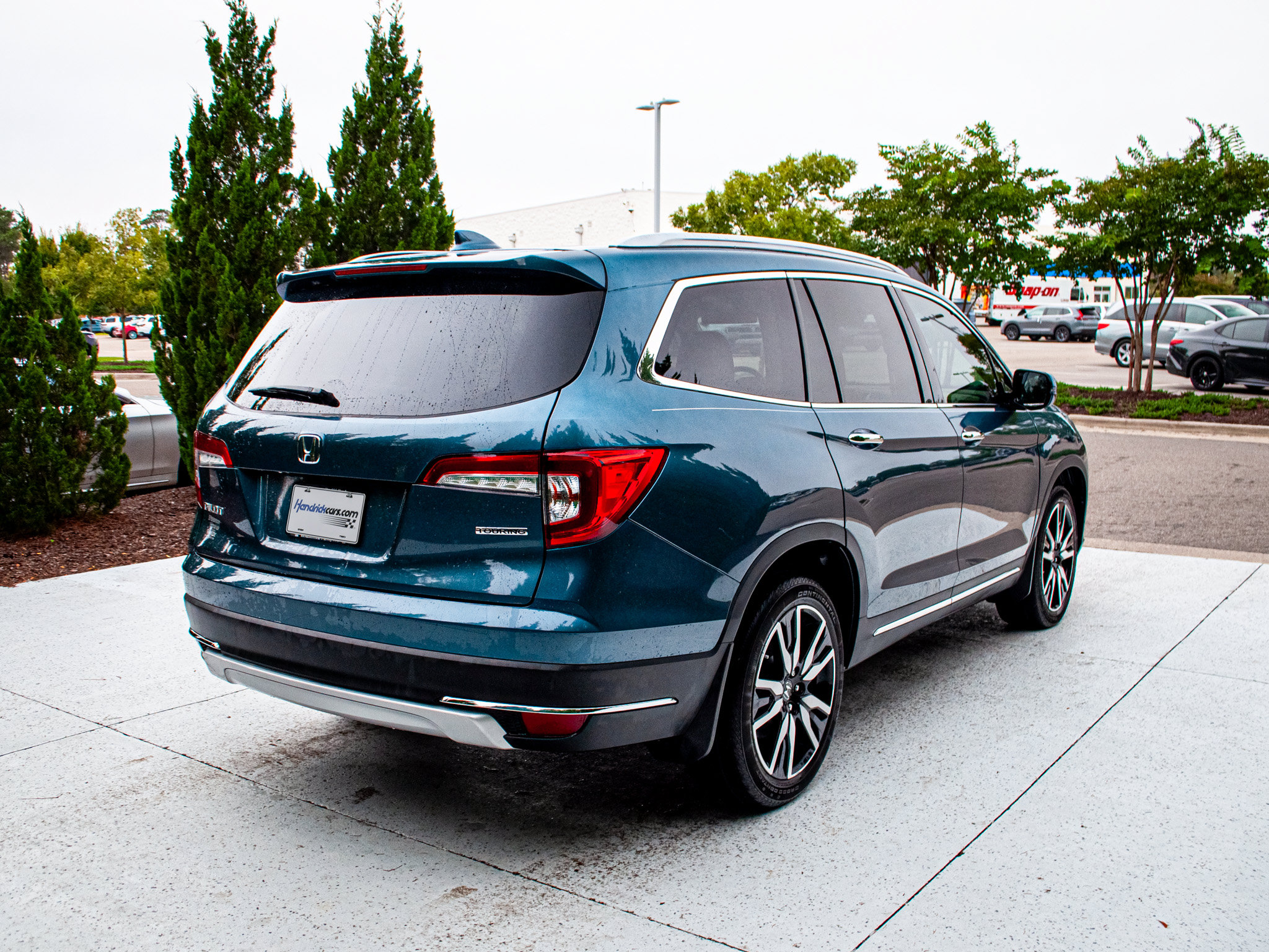 Used 2019 Honda Pilot Touring image 11