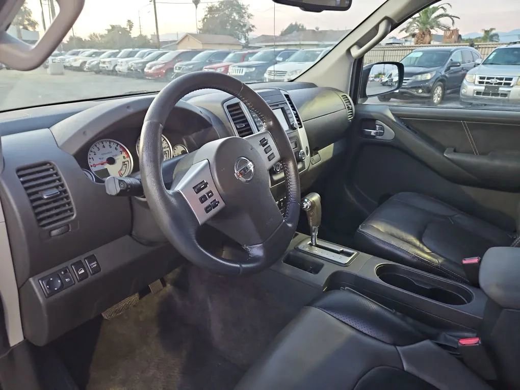 Used 2014 Nissan Frontier PRO-4X w/ Pro-4x Luxury Package AWD/4WD image 34