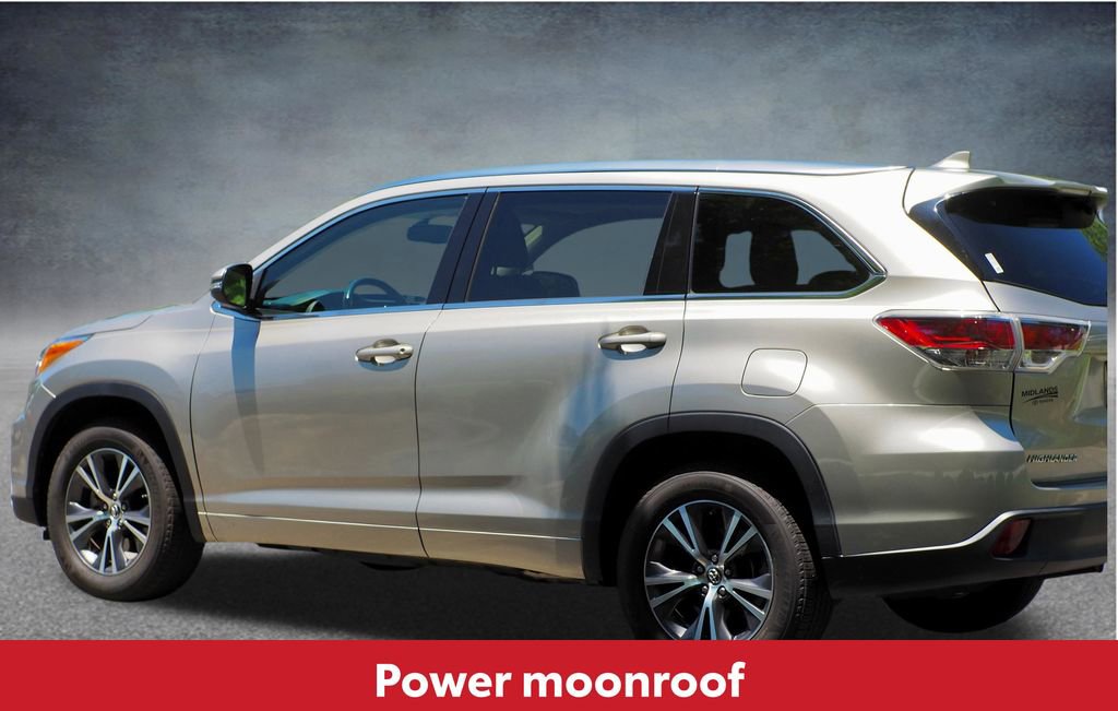 Used 2016 Toyota Highlander XLE FWD image 10