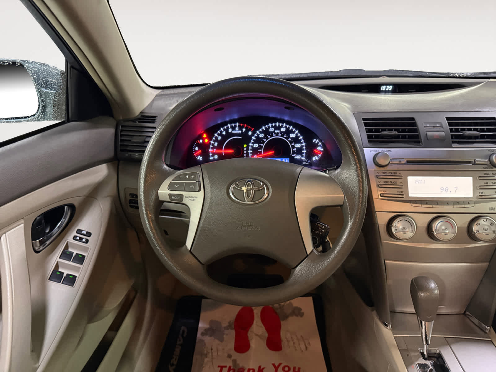 Used 2010 Toyota Camry LE FWD image 19