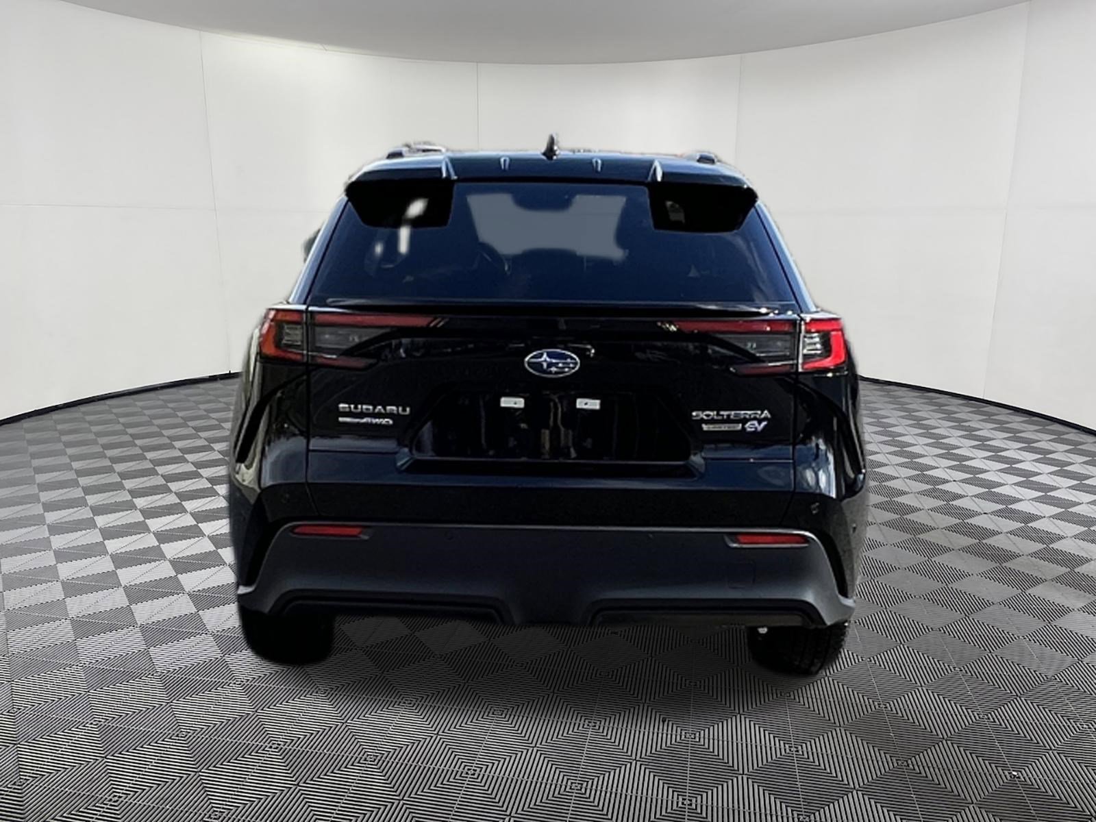 Used 2023 Subaru Solterra AWD image 5