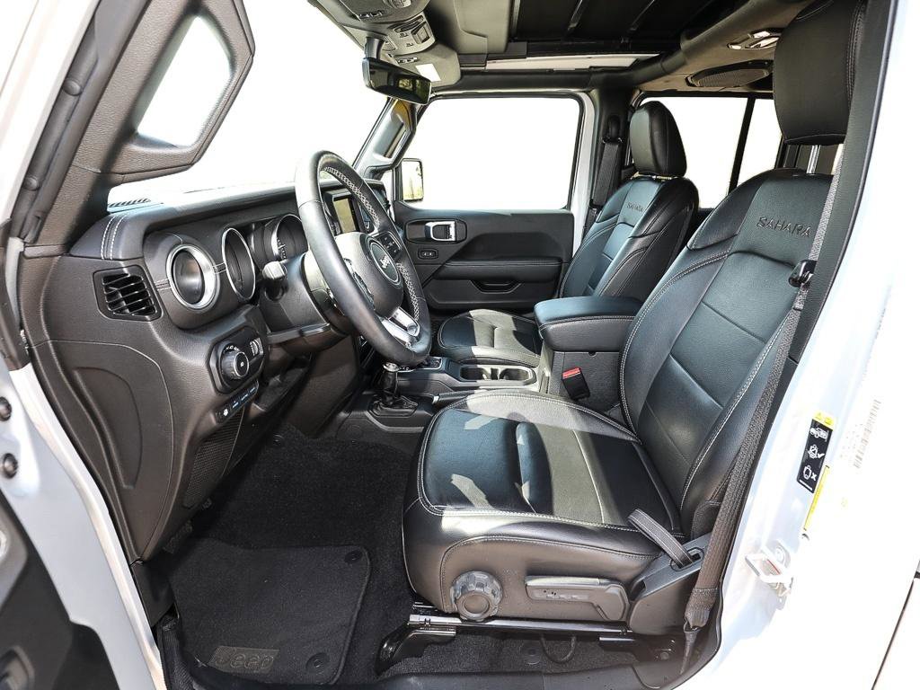 Used 2023 Jeep Wrangler Sahara w/ Cold Weather Group image 11