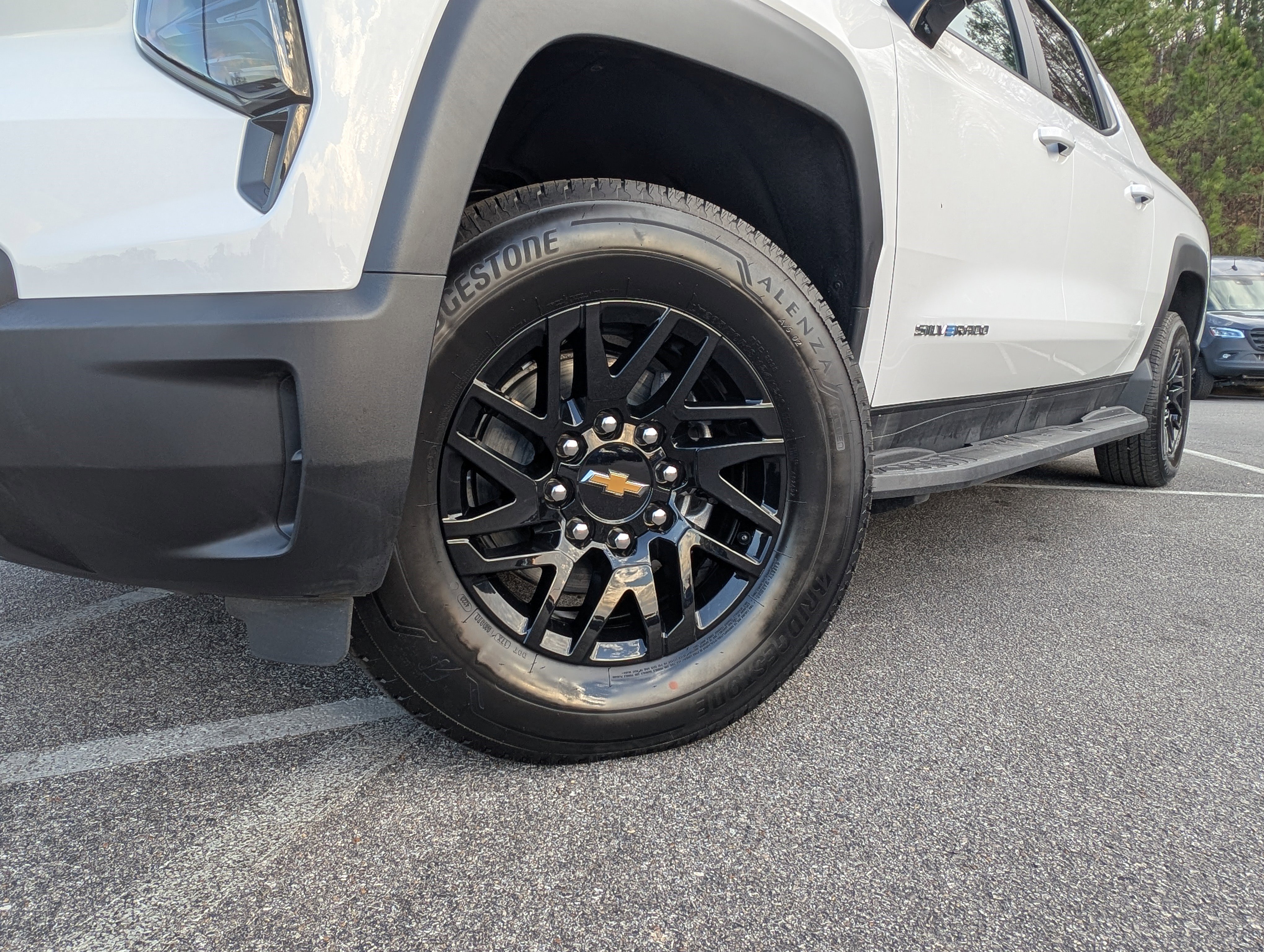 Used 2024 Chevrolet Silverado EV W/T image 32