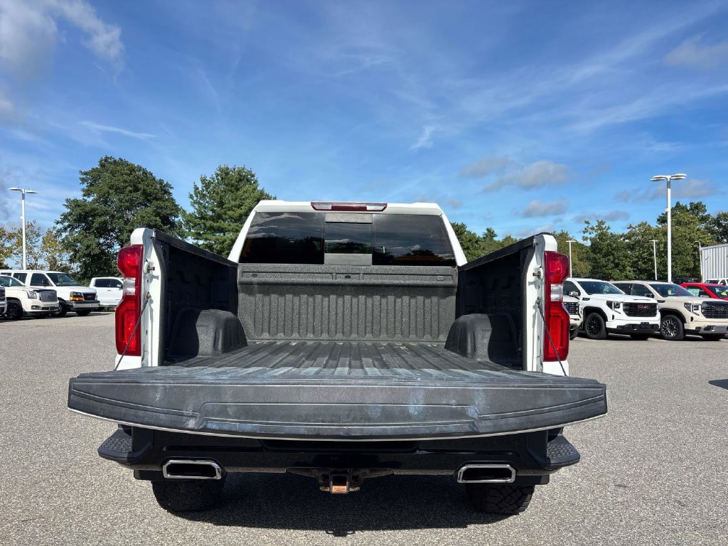 Used 2020 Chevrolet Silverado 1500 LT Trail Boss AWD/4WD image 16