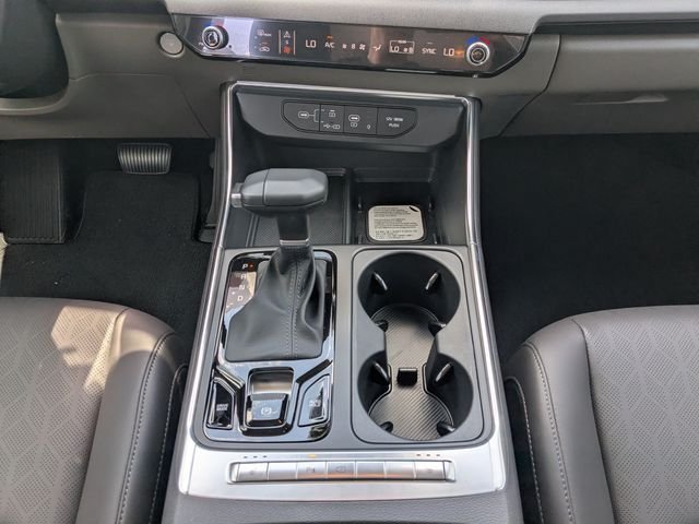 New 2026 Kia Carnival EX FWD image 22