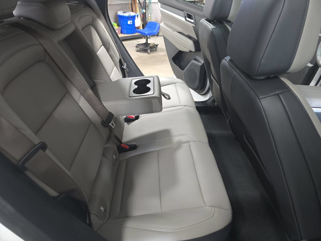 New 2026 GMC Terrain Elevation w/ Elevation Premium Package AWD/4WD image 11