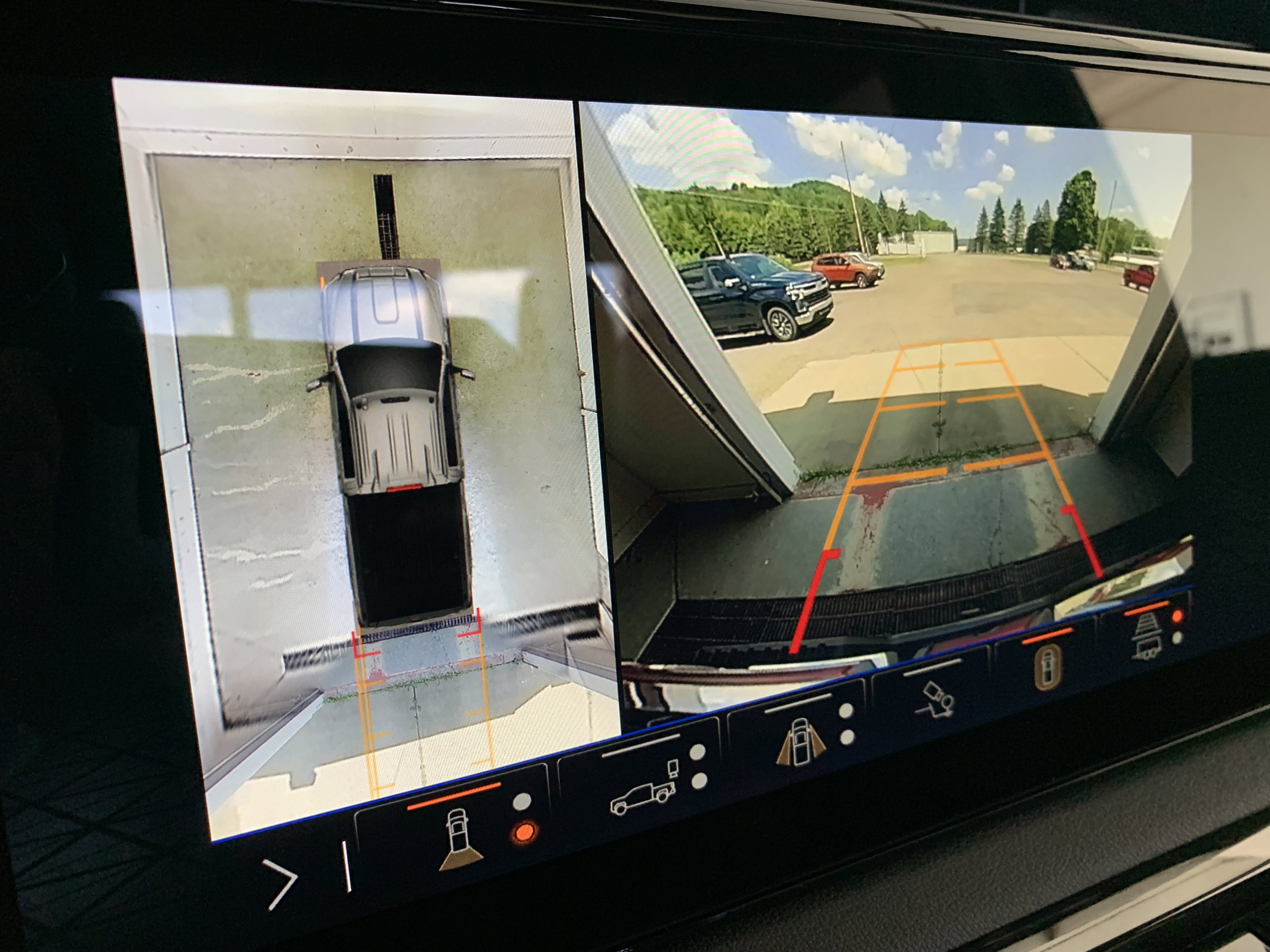 New 2025 GMC Sierra 2500 AT4 w/ AT4 Premium Plus Package image 31