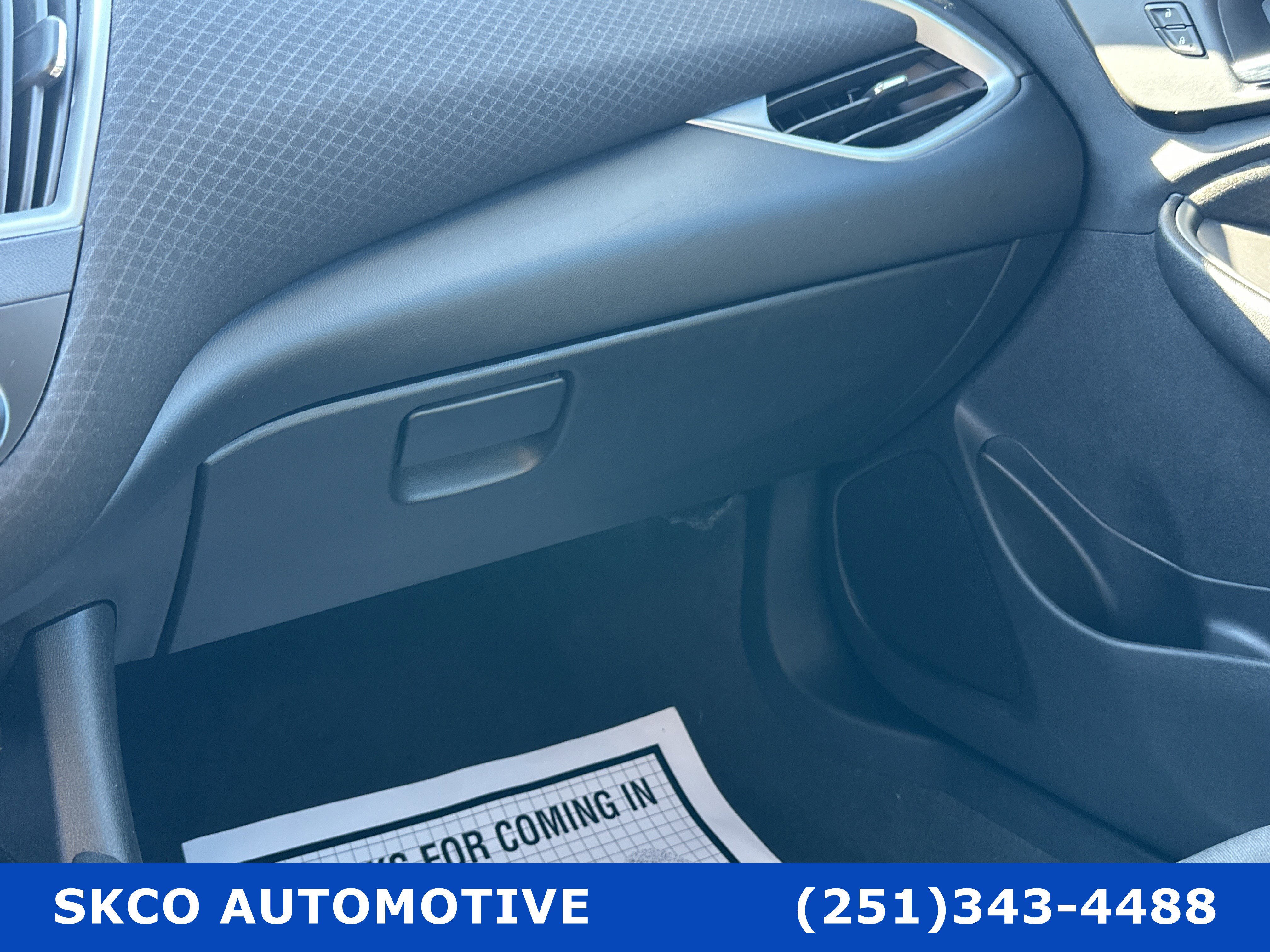 Used 2024 Chevrolet Malibu LT image 24