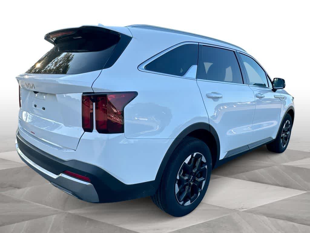 Certified 2026 Kia Sorento S w/ S Panoramic Sunroof Package FWD image 8