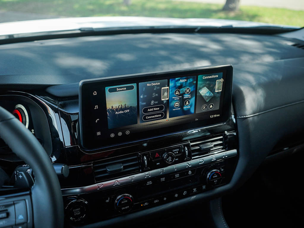 New 2026 Nissan Pathfinder SL w/ SL Premium Package AWD/4WD image 25