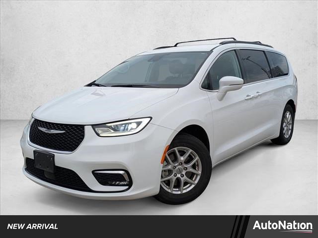 Used 2022 Chrysler Pacifica Touring-L