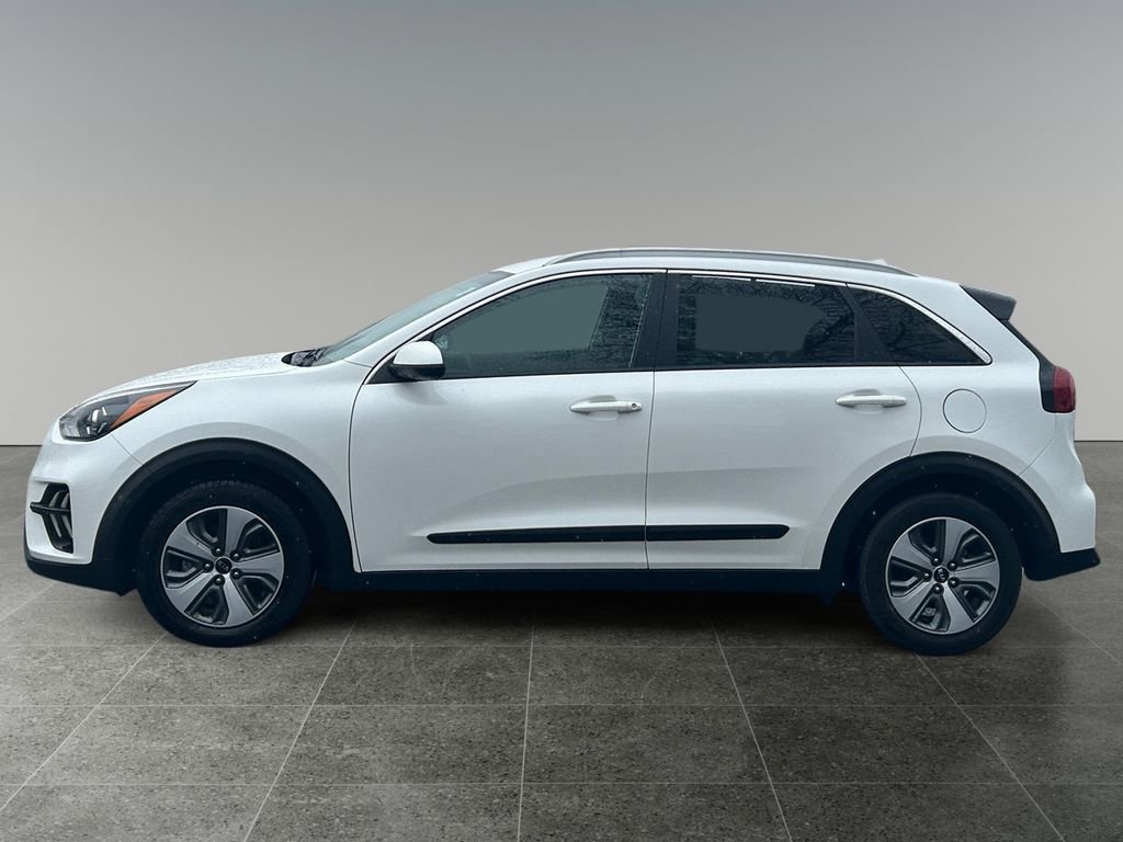 Used 2021 Kia Niro LX image 4