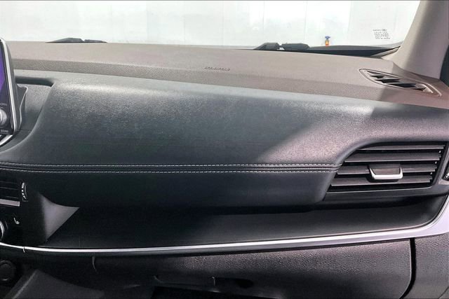 Used 2021 Nissan Rogue S AWD/4WD image 28