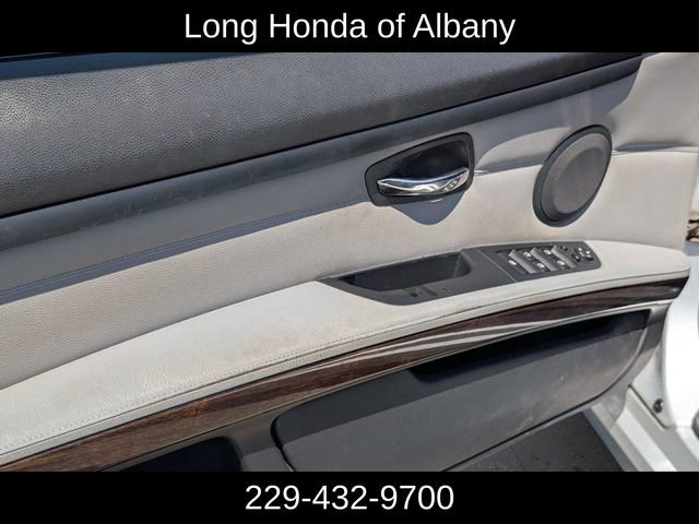 Used 2013 BMW 328i Convertible RWD image 10