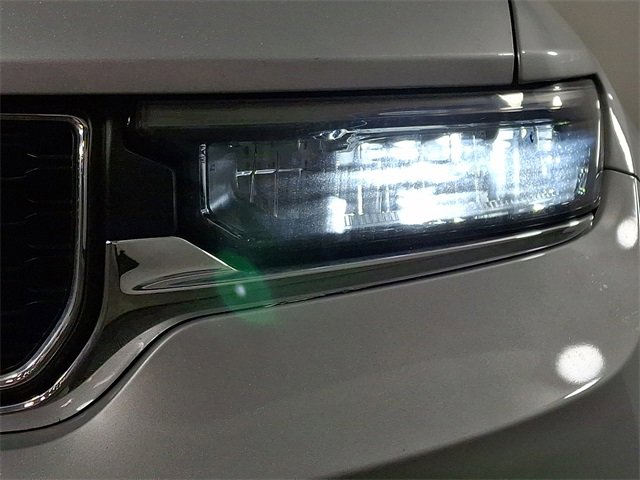 Used 2022 Jeep Grand Cherokee L Laredo w/ Luxury Tech Group I image 12