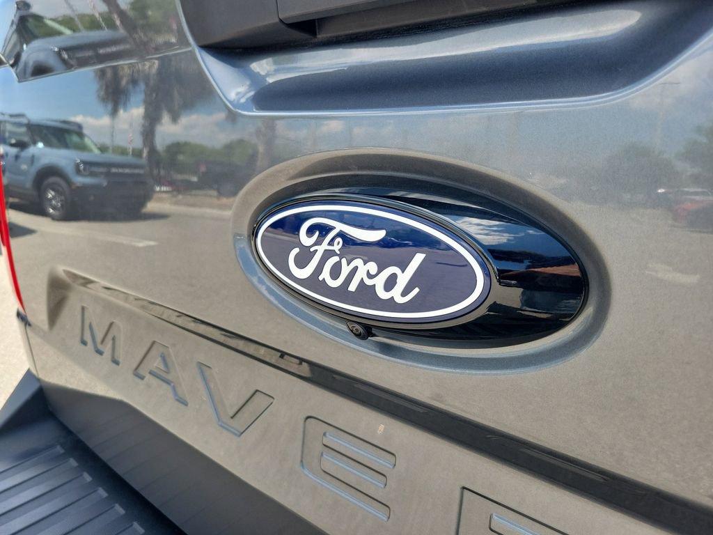 Used 2025 Ford Maverick XL image 7