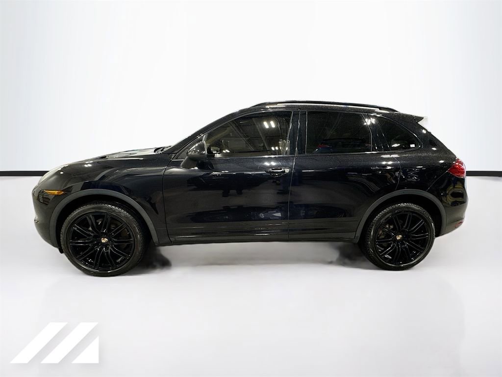 Used 2014 Porsche Cayenne Platinum Edition image 8