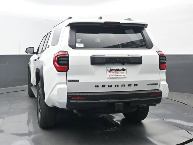 New 2026 Toyota 4Runner TRD Off-Road Premium AWD/4WD image 18