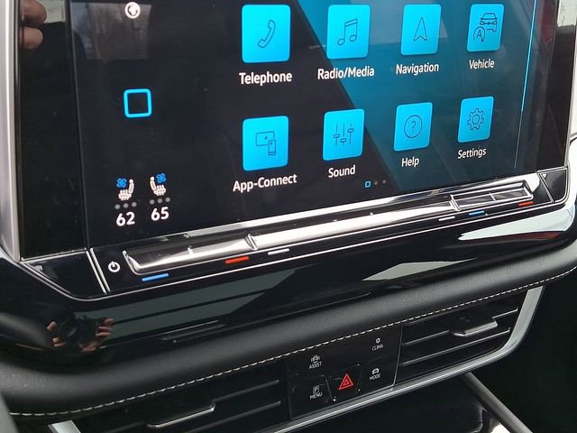 Used 2024 Volkswagen Atlas Cross Sport SE image 19