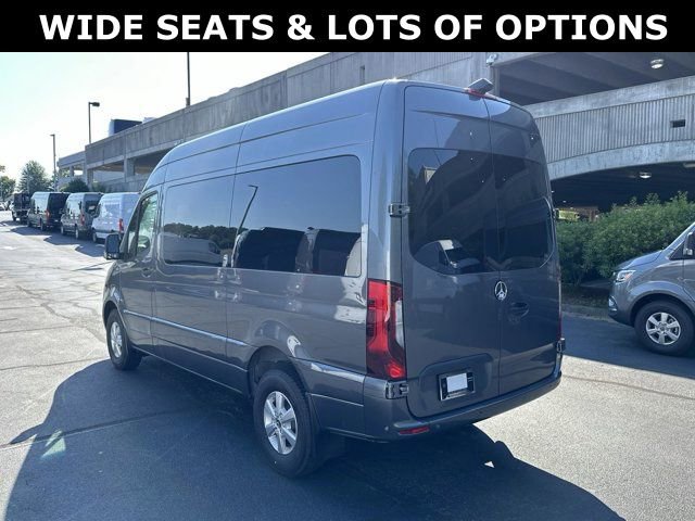 Used 2023 Mercedes-Benz Sprinter 2500 image 7
