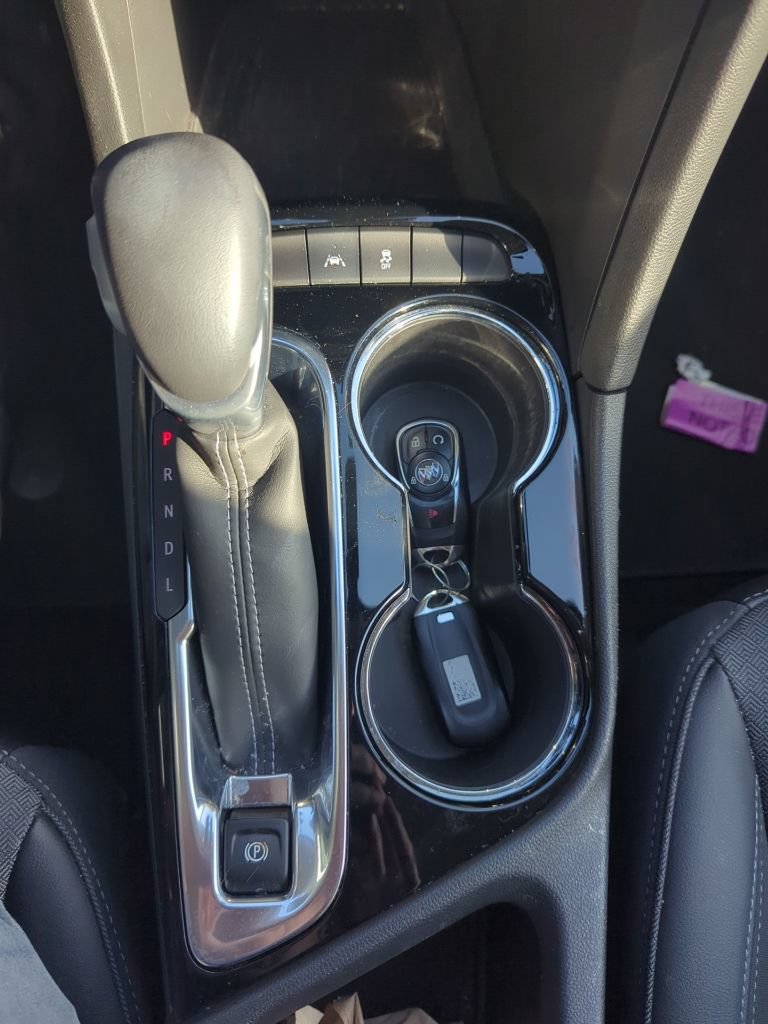 Used 2023 Buick Encore GX Preferred w/ Cold Weather Comfort Package FWD image 22