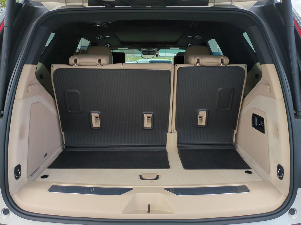 Used 2021 Cadillac Escalade Premium Luxury w/ Driver Assist Tech Package image 12