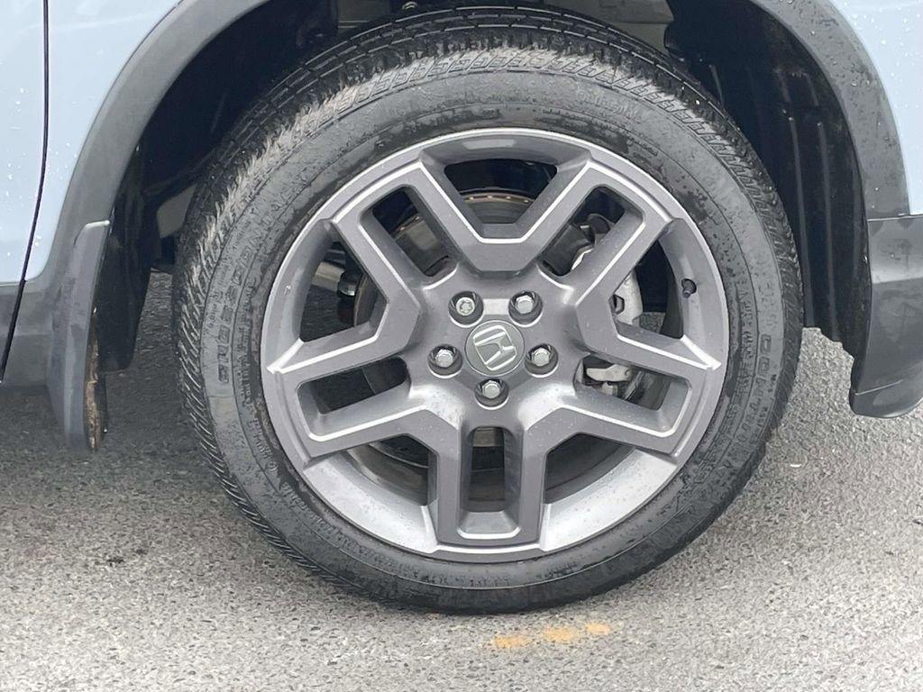 Used 2023 Honda Passport EX-L image 12