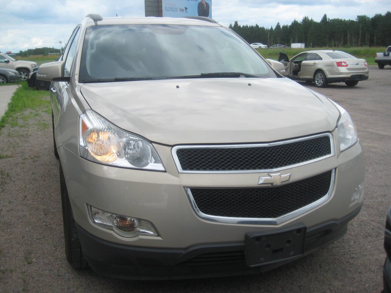 Used 2012 Chevrolet Traverse LT AWD/4WD image 4