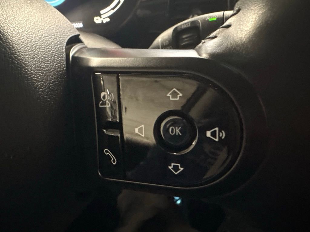 Used 2022 MINI Cooper SE image 5