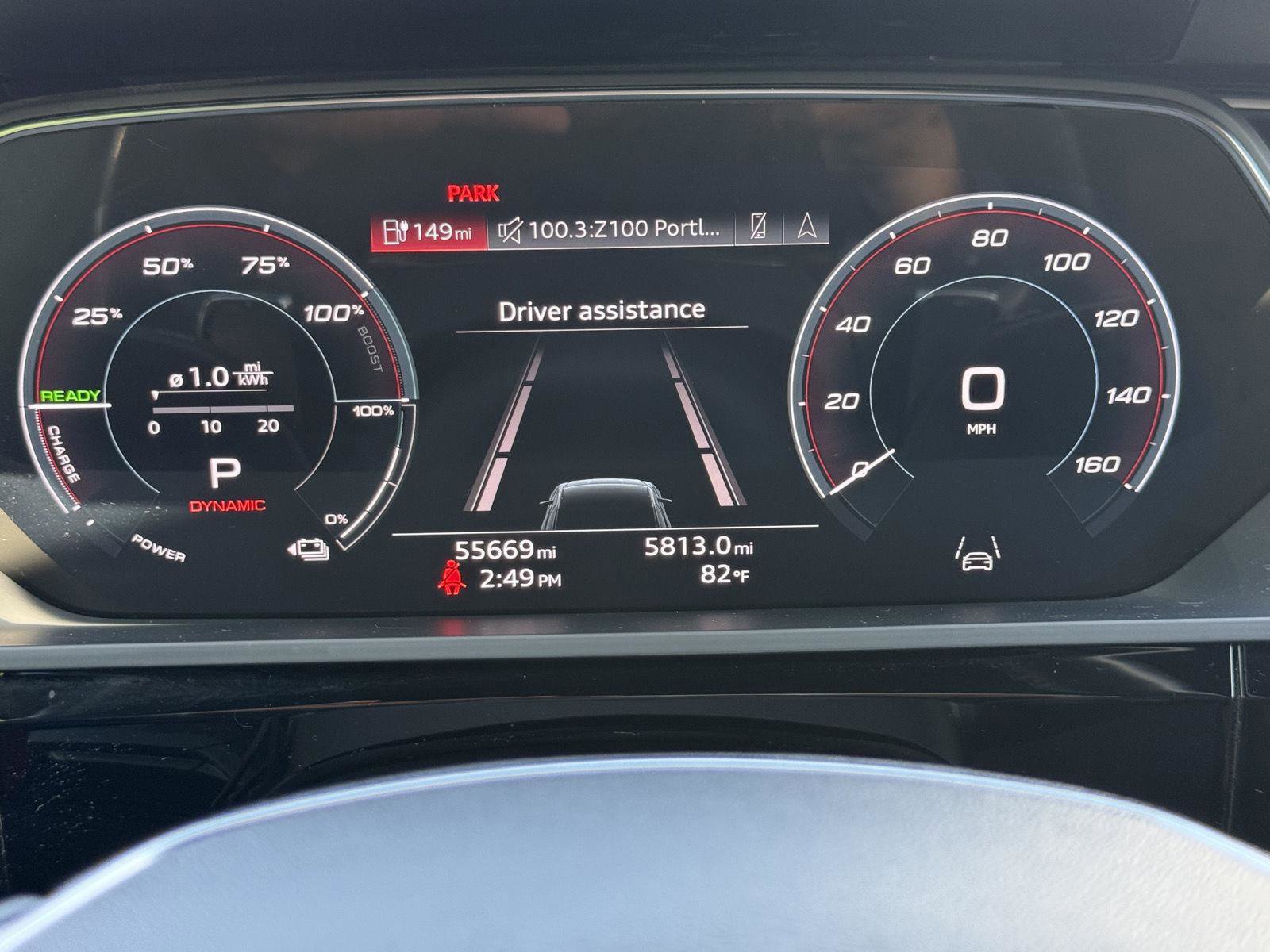 Used 2022 Audi e-tron Premium AWD/4WD image 21