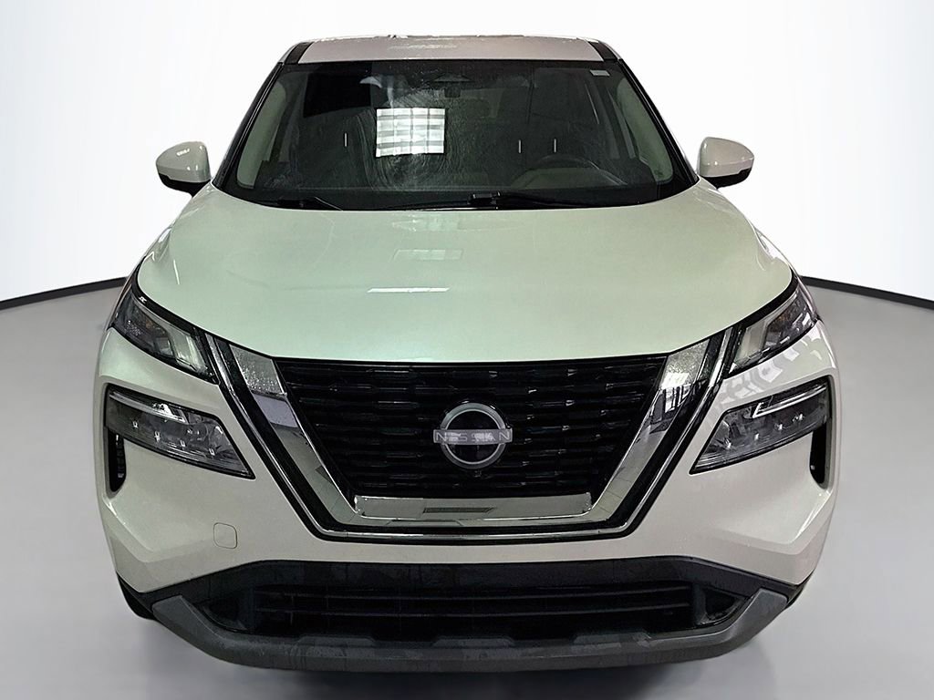 Used 2022 Nissan Rogue SV image 8