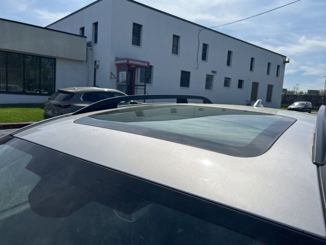 Used 2016 Subaru Forester 2.5i Limited image 10