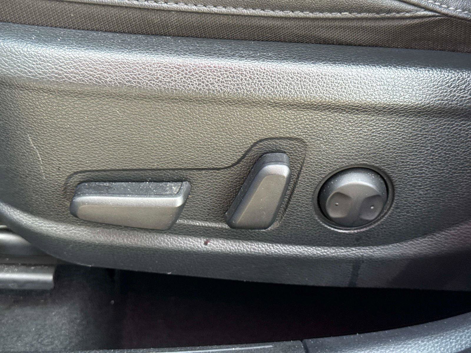 Used 2021 Kia Seltos EX image 18