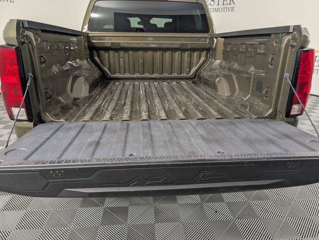 Certified 2023 Chevrolet Colorado W/T image 23
