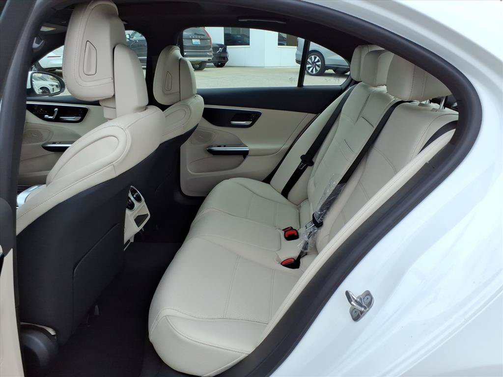 Used 2026 Mercedes-Benz C 300 4MATIC Sedan image 13