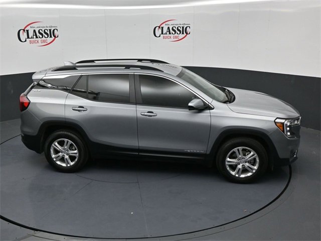 Used 2024 GMC Terrain SLE w/ Driver Convenience Package image 20