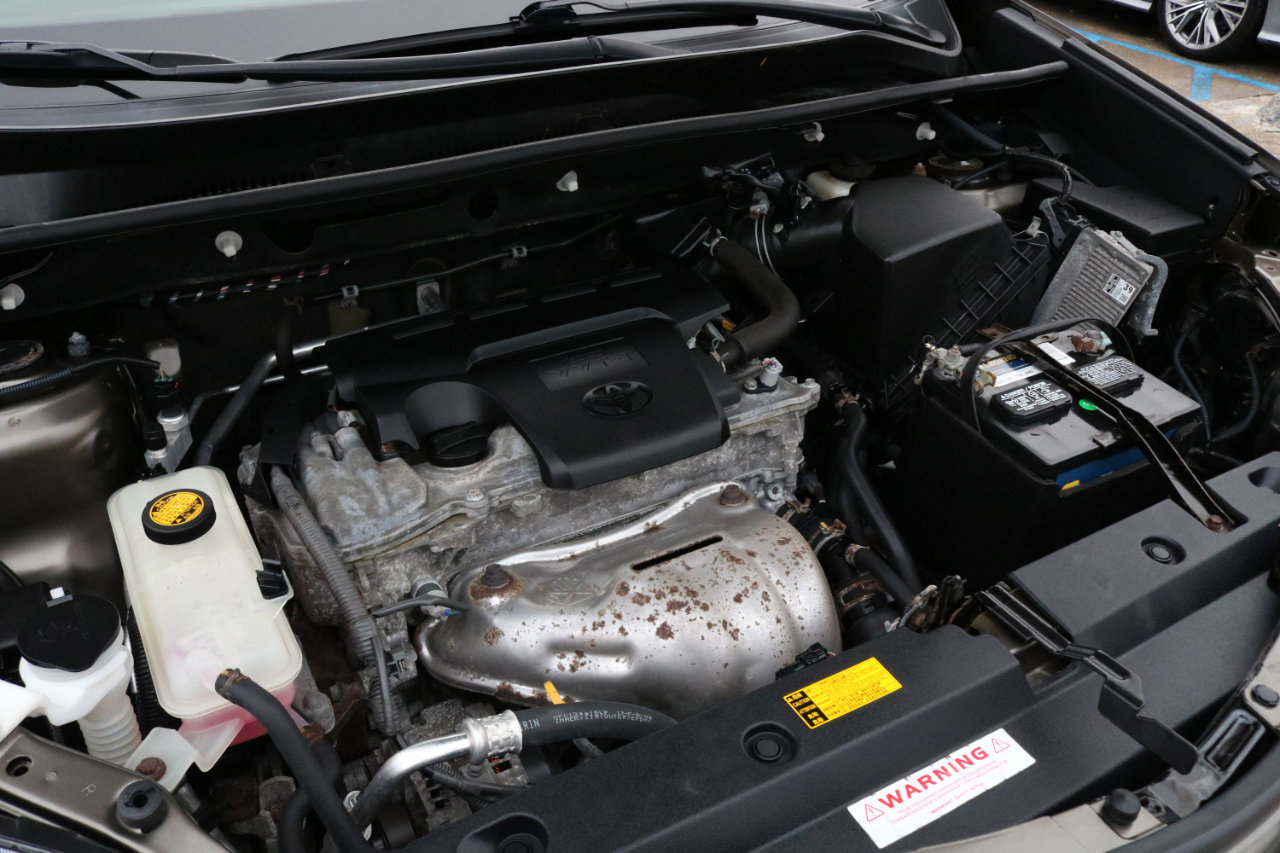 Used 2015 Toyota RAV4 XLE image 47