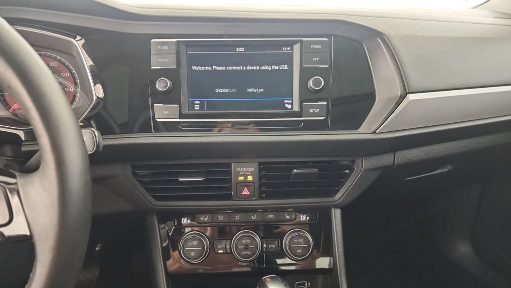 Used 2019 Volkswagen Jetta SE FWD image 13
