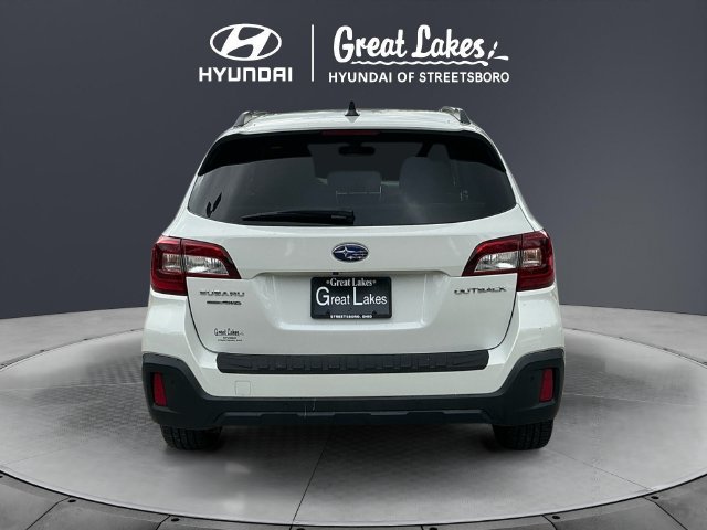 Used 2019 Subaru Outback 2.5i Touring AWD/4WD image 4