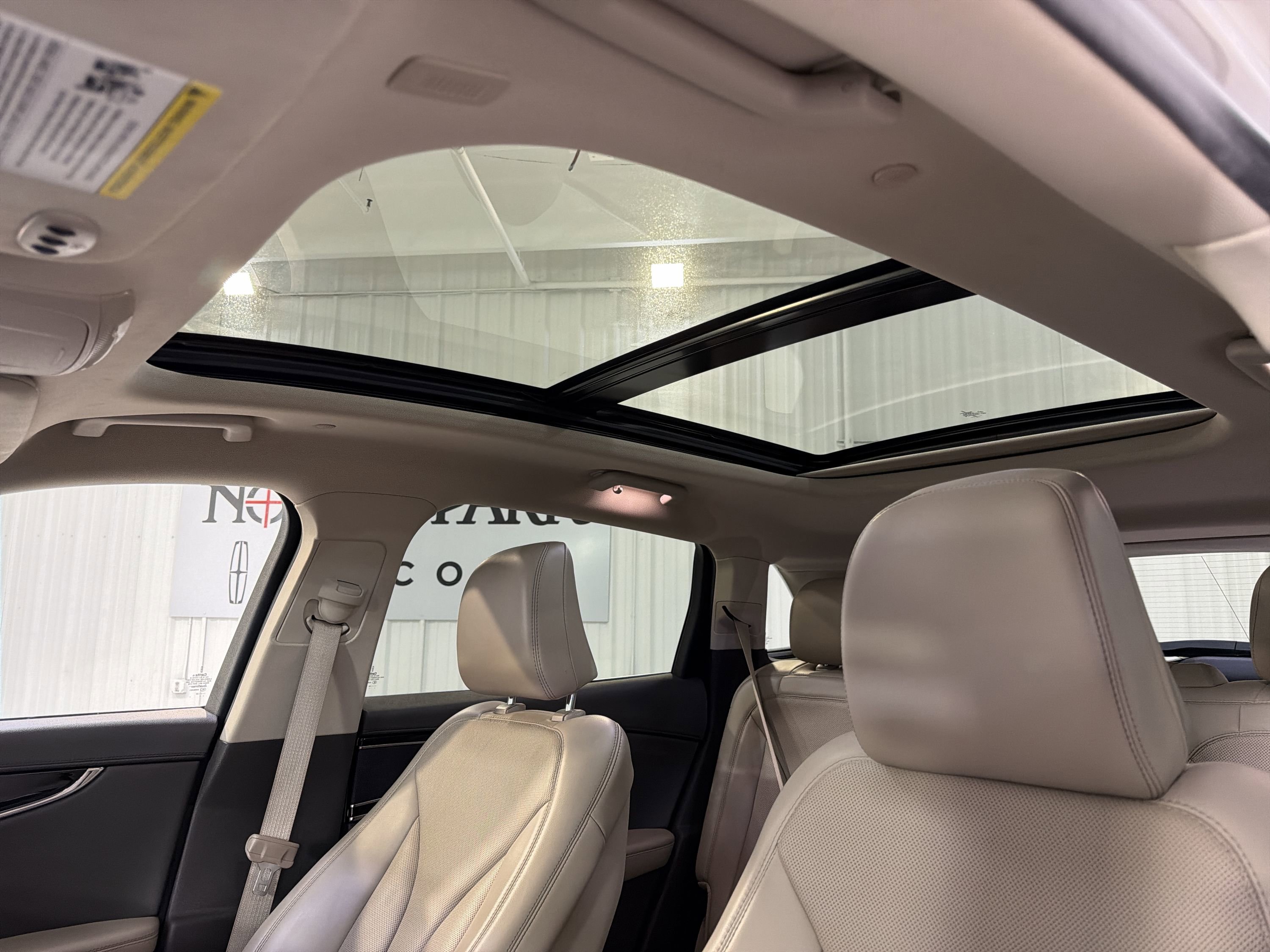 Used 2022 Lincoln Nautilus Reserve FWD image 24