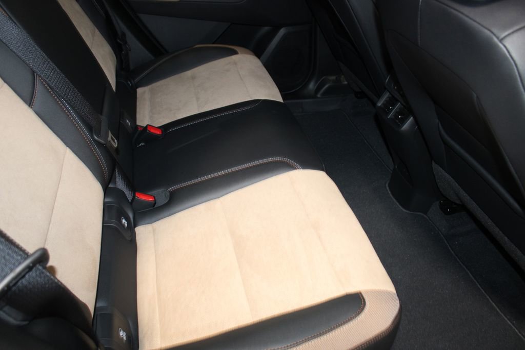 New 2026 Chevrolet Equinox ACTIV w/ Convenience Package III image 24