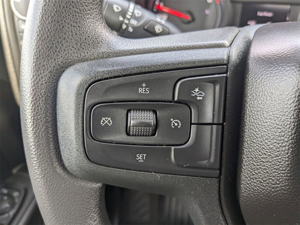 Used 2022 Chevrolet Silverado 1500 Custom image 13