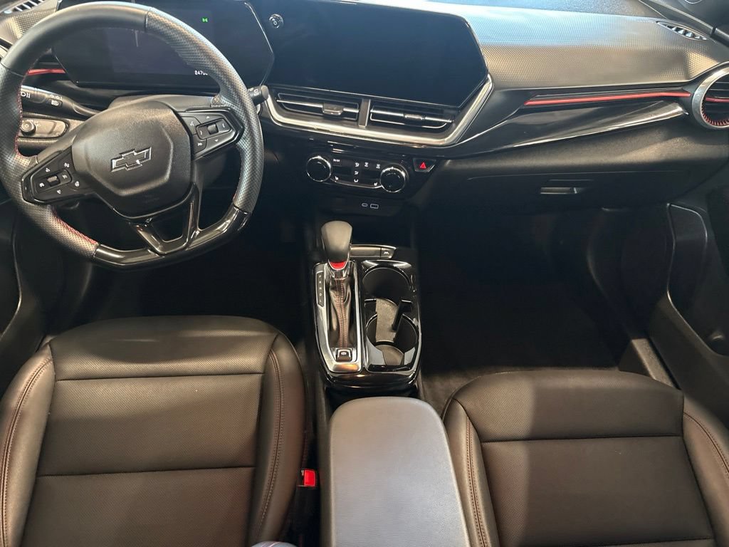 Used 2024 Chevrolet Trax RS FWD image 6