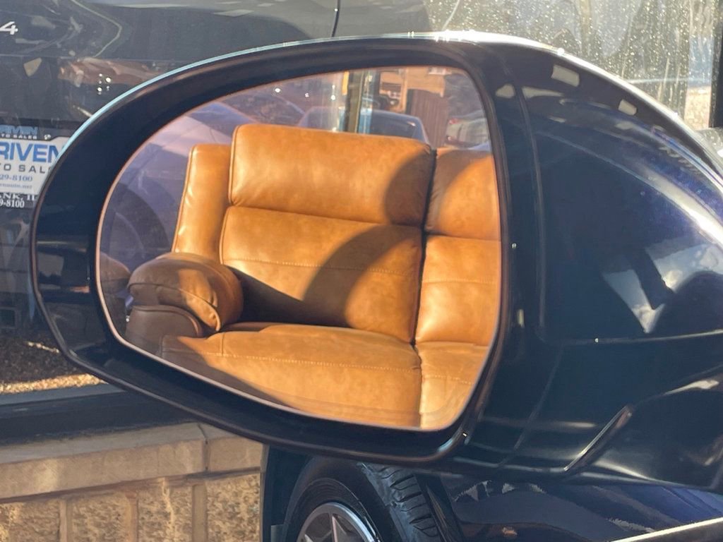 Used 2023 Mercedes-Benz S 580e 4MATIC Sedan w/ AMG Line image 19