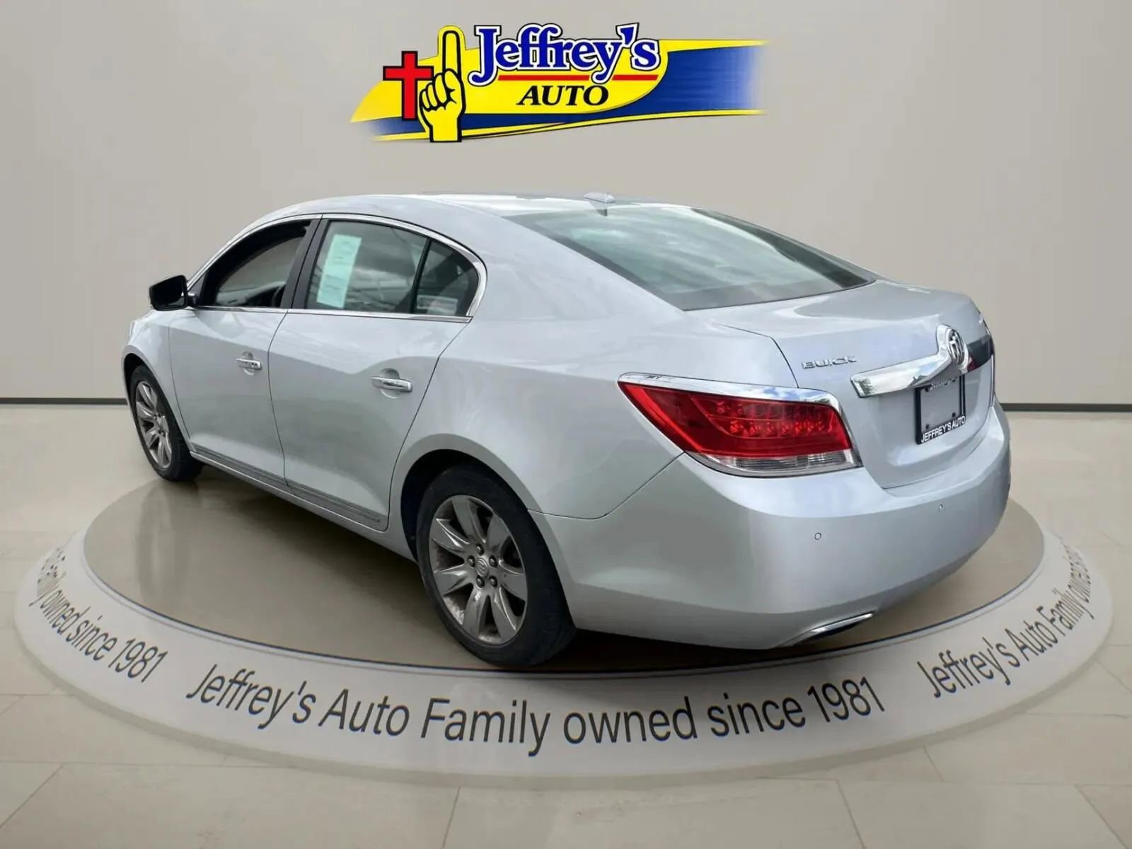 Used 2012 Buick LaCrosse Premium FWD image 3